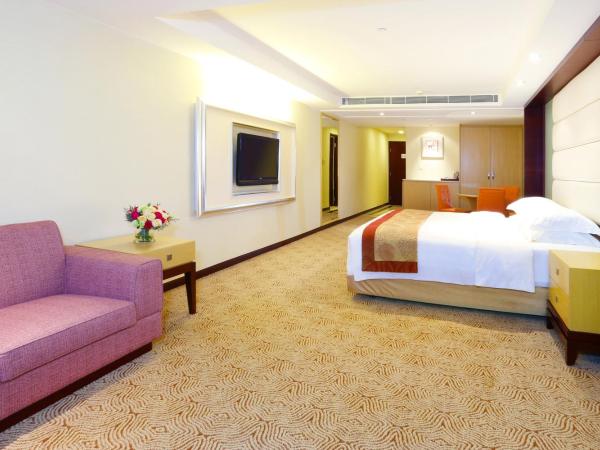 Casa Real Hotel : photo 2 de la chambre studio lit king-size