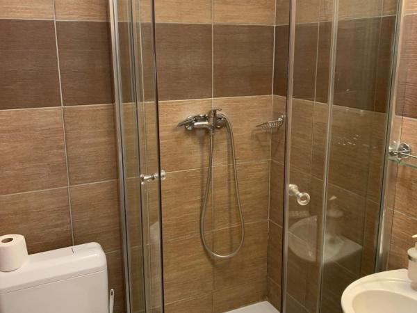 City Hotel Agoston : photo 3 de la chambre chambre triple
