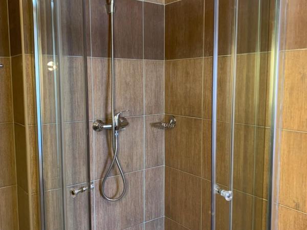 City Hotel Agoston : photo 4 de la chambre chambre triple standard