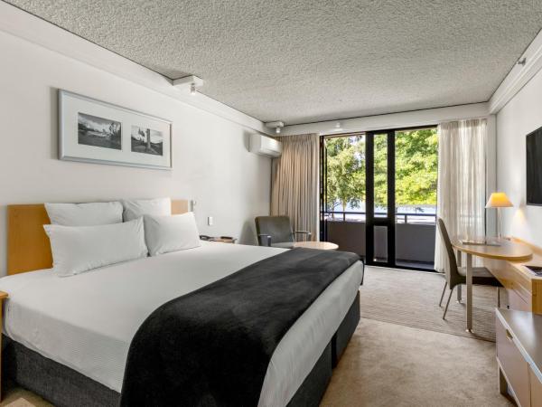 Novotel Queenstown Lakeside : photo 3 de la chambre chambre lit king-size - côté lac