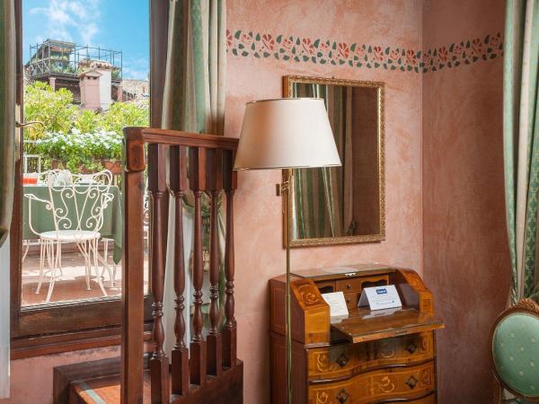 Hotel Giorgione : photo 8 de la chambre suite junior avec terrasse