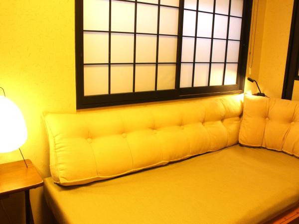 K's House Tokyo Oasis - Quality Hostel in Asakusa : photo 9 de la chambre chambre lits jumeaux supérieure