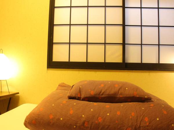 K's House Tokyo Oasis - Quality Hostel in Asakusa : photo 5 de la chambre chambre lits jumeaux supérieure