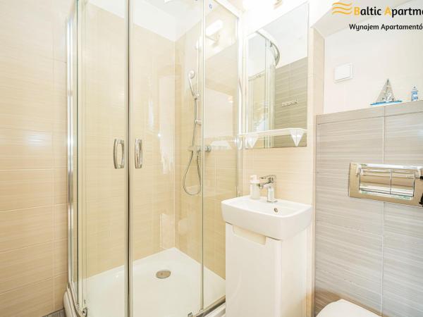 Baltic Apartments - Hotelik Przy Promenadzie : photo 5 de la chambre chambre double avec balcon