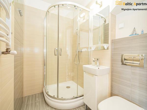 Baltic Apartments - Hotelik Przy Promenadzie : photo 4 de la chambre chambre double avec balcon