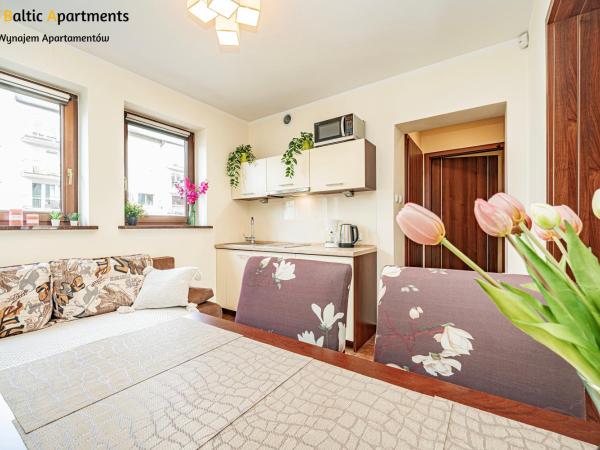 Baltic Apartments - Hotelik Przy Promenadzie : photo 1 de la chambre appartement avec balcon