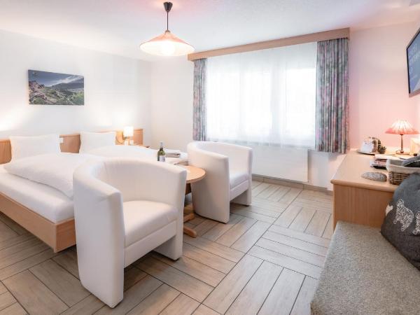 Hotel Paradis-Leukerbad-Therme : photo 1 de la chambre chambre double supérieure