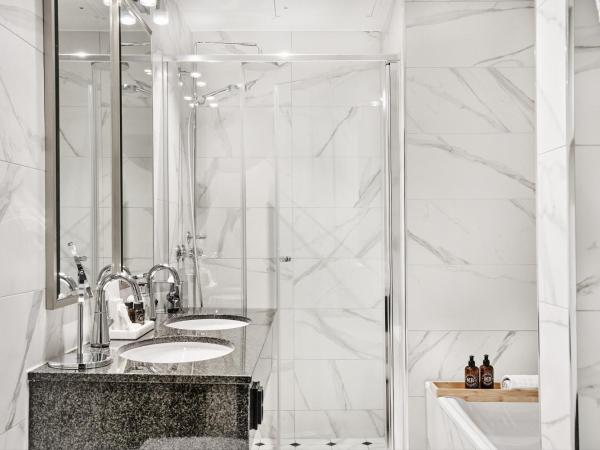 Opus 16 : photo 10 de la chambre suite holberg