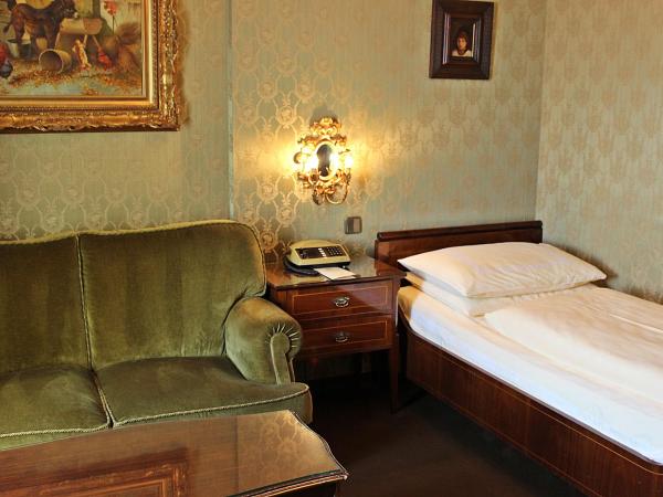 Hotel Palais Porcia : photo 1 de la chambre chambre simple affaires 