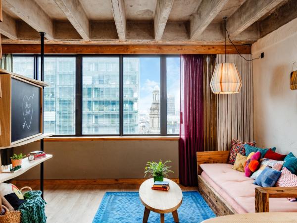 Treehouse Hotel Manchester : photo 4 de la chambre chambre familiale