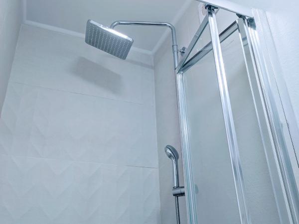 Katarina Old town : photo 2 de la chambre chambre double avec salle de bains privative