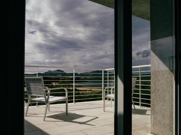 LIDO DEL FARO : photo 2 de la chambre chambre lit queen-size - vue sur mer