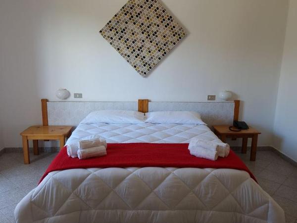 Hotel Mistral : photo 2 de la chambre chambre double avec balcon