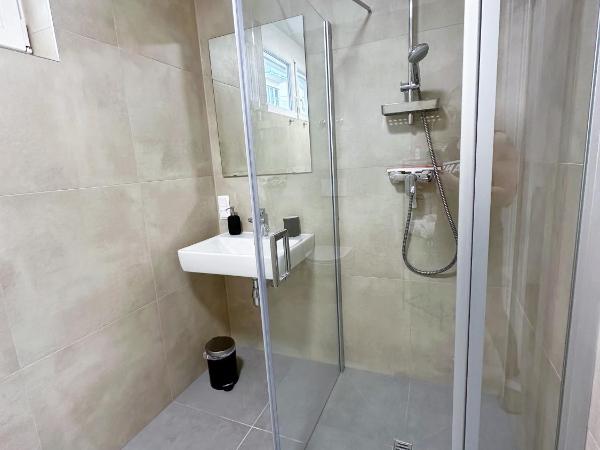 Grazora Living Apartments : photo 6 de la chambre chambre double deluxe avec balcon