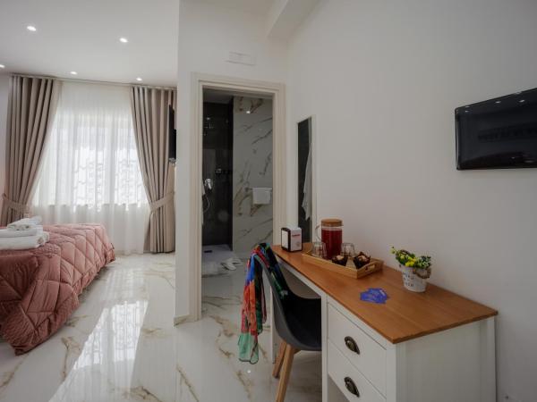 REDDIMUS Guest House : photo 9 de la chambre chambre double supérieure