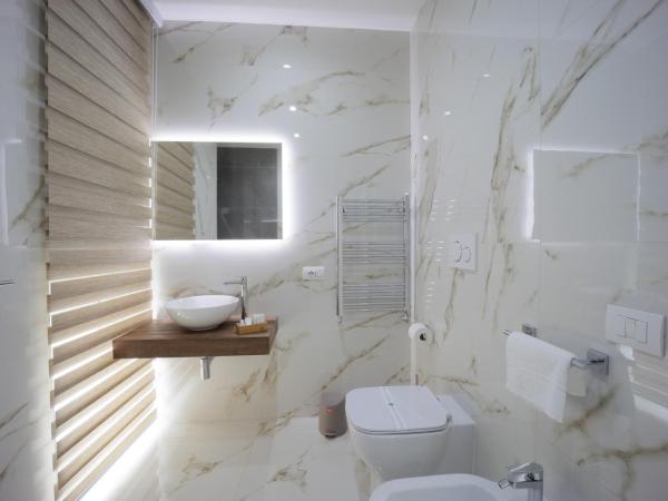 REDDIMUS Guest House : photo 10 de la chambre chambre double supérieure