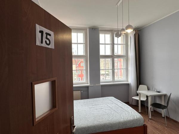 Rynek 5 : photo 1 de la chambre chambre double avec salle de bains commune