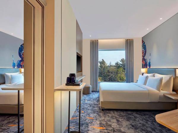 Holiday Inn Express Bengaluru Bommasandra, an IHG Hotel : photo 5 de la chambre chambre lit queen-size standard - accessible aux personnes à mobilité réduite