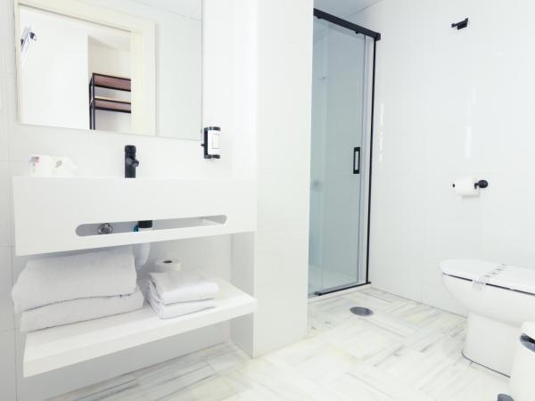 Hotel La Milagrosa : photo 3 de la chambre chambre double avec terrasse