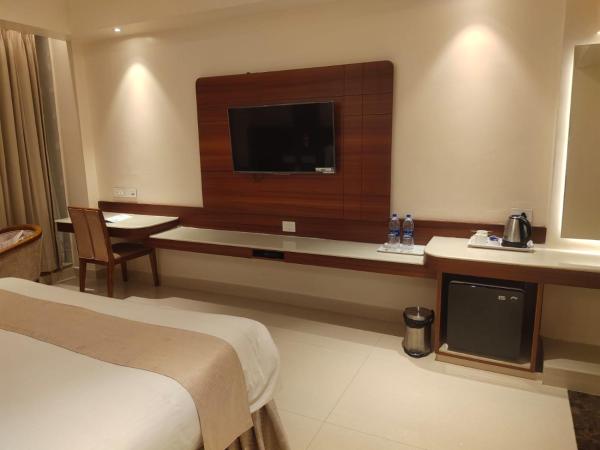 Hotel the Plaza : photo 6 de la chambre chambre lit king-size