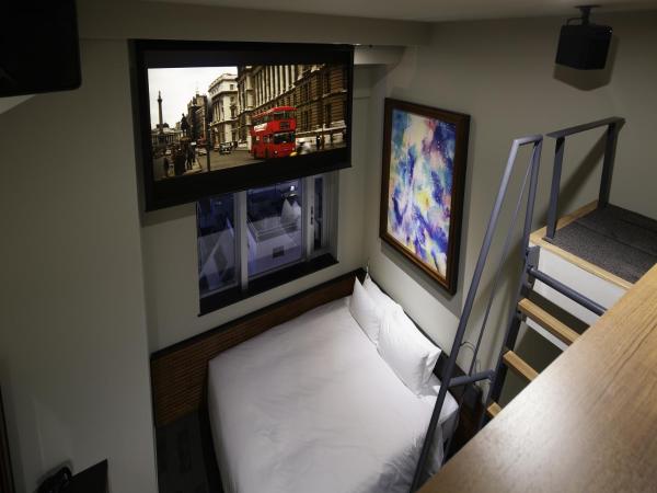 Shinjuku Granbell Hotel : photo 1 de la chambre chambre double supérieure avec mezzanine - 12e Étage - non-fumeurs