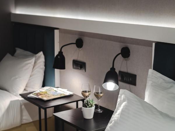 Athens Cypria Hotel : photo 4 de la chambre chambre triple standard