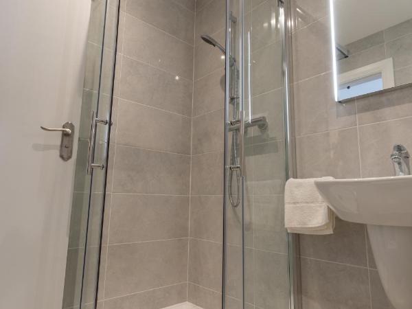 Killarney View House B&B : photo 5 de la chambre chambre double avec salle de bains privative