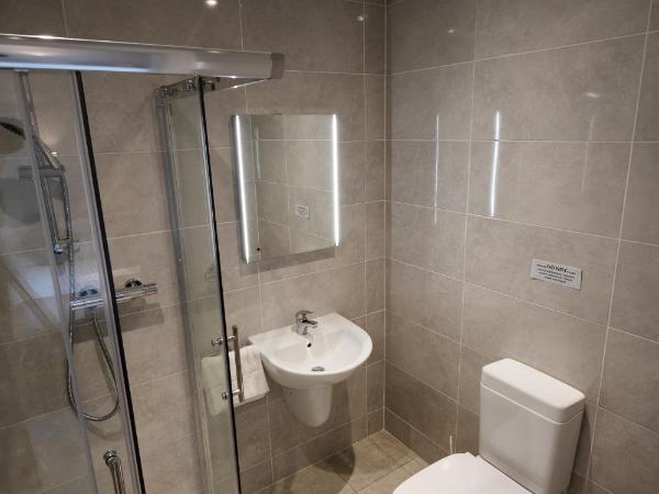 Killarney View House B&B : photo 6 de la chambre chambre double avec salle de bains privative