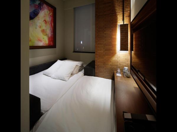 Shinjuku Granbell Hotel : photo 1 de la chambre chambre simple Économique avec haut plafond - non-fumeurs