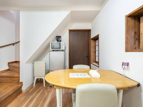 Hostel Ayame : photo 2 de la chambre chambre lits jumeaux standard avec vue sur jardin