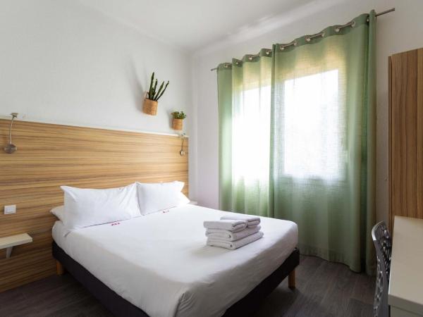 L'Oasis Hotel : photo 1 de la chambre chambre double Économique