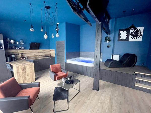 NUITS D'EXIL : photo 4 de la chambre suite lit king-size