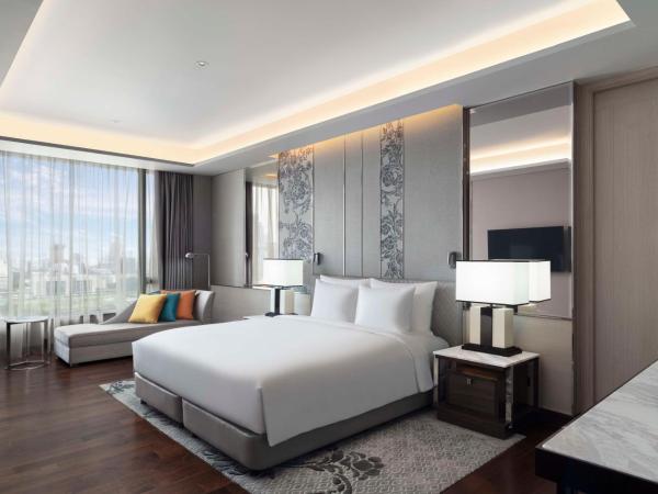 Sindhorn Kempinski Hotel Bangkok - SHA Extra Plus Certified : photo 1 de la chambre suite royale sindhorn