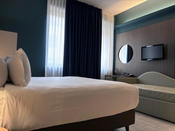 AV Hotel Milano : photo 3 de la chambre chambre double deluxe