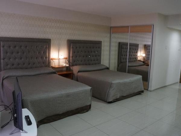 Hotel Howard Johnson Rosario : photo 2 de la chambre suite exécutive