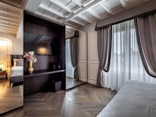 Rivalta Hotel - Alfieri Collezione : photo 7 de la chambre suite junior - vue sur fleuve