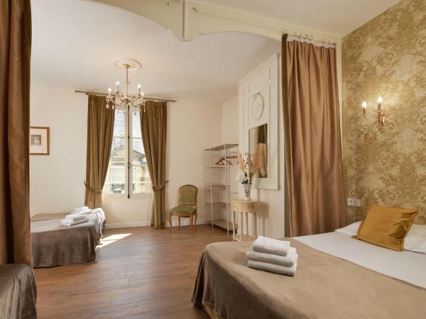 Hôtel De France Et De Guise - 1891 : photo 2 de la chambre chambre familiale