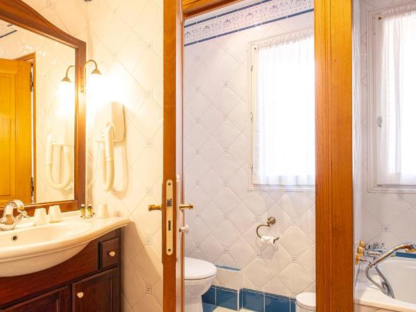 Hotel Belle Epoque : photo 4 de la chambre suite familiale (4-5 personnes)