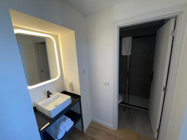 Hotel Portucalense : photo 3 de la chambre suite avec balcon