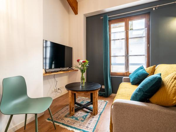 Mon Appart'hôtel - Gare de Limoges - Charmant 1 et 2 Chambres Duplex - Parking en supp : photo 4 de la chambre appartement en duplex