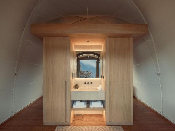 91 Athens Riviera, The Resort : photo 4 de la chambre couples cabana