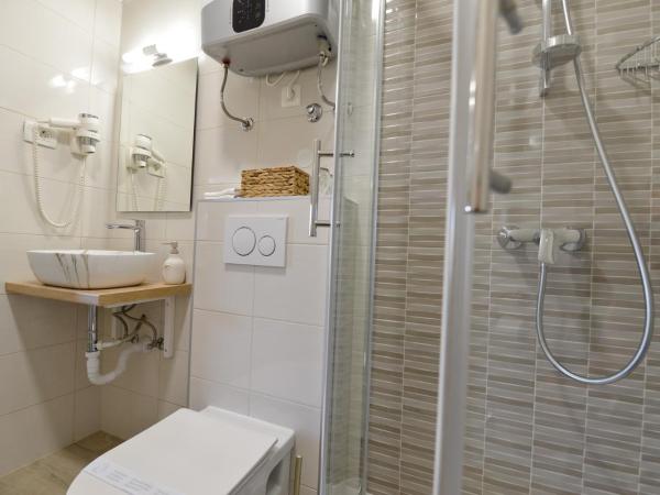 PIAZZA ROOMS Zadar : photo 10 de la chambre chambre double deluxe avec balcon