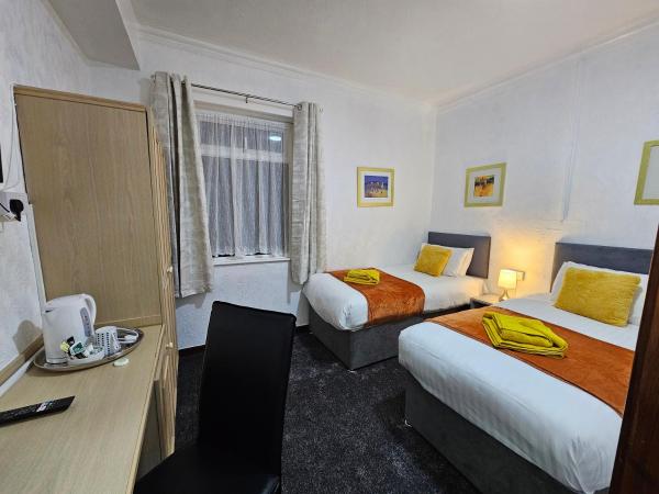 Collingwood Hotel : photo 2 de la chambre chambre lits jumeaux spacieuse