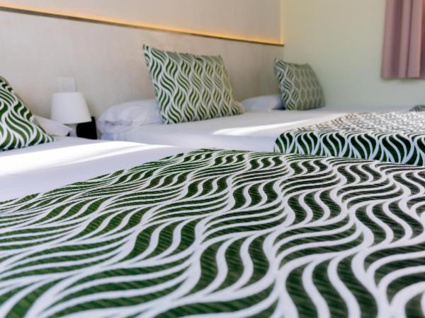 Hostal Charlotte-Gran Vía : photo 5 de la chambre chambre triple Économique