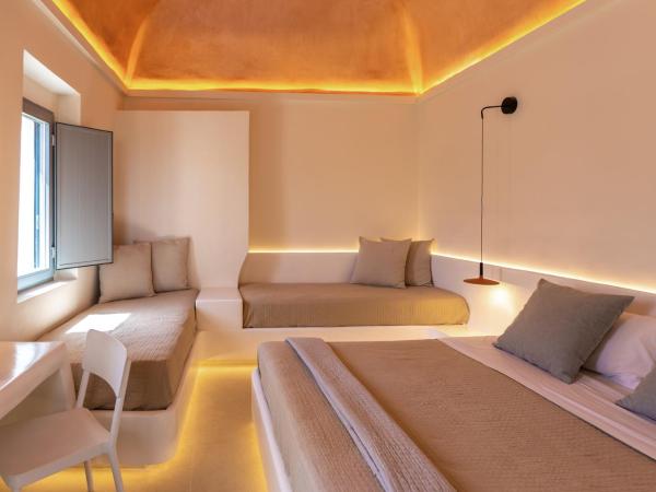 Kykladonisia Traditional Settlement : photo 3 de la chambre chambre quadruple novel