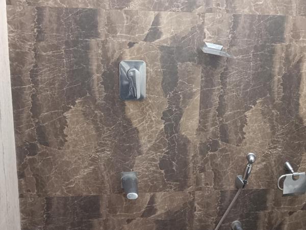 Iris Comfort Inn : photo 5 de la chambre chambre deluxe (2 adultes + 1 enfant)