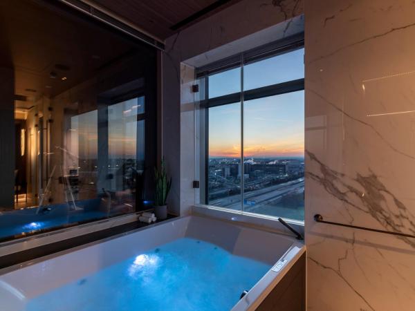 b'mine Hotel Frankfurt Airport : photo 4 de la chambre  suite sky