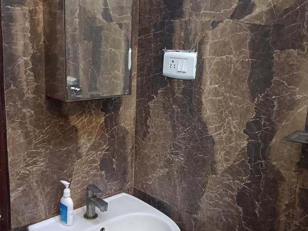 Iris Comfort Inn : photo 6 de la chambre chambre double deluxe