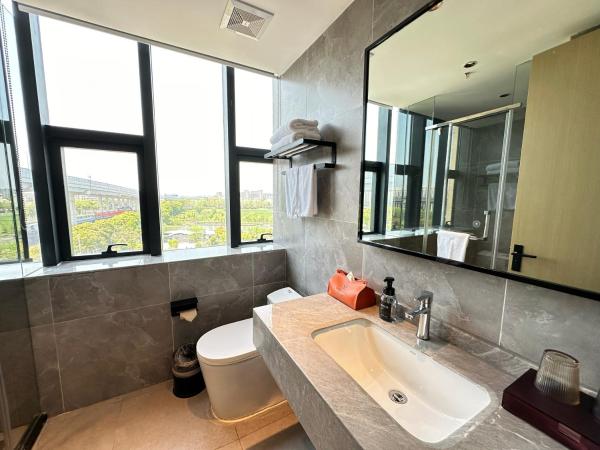 Veegle By Landison Ningbo : photo 3 de la chambre chambre standard lit queen-size