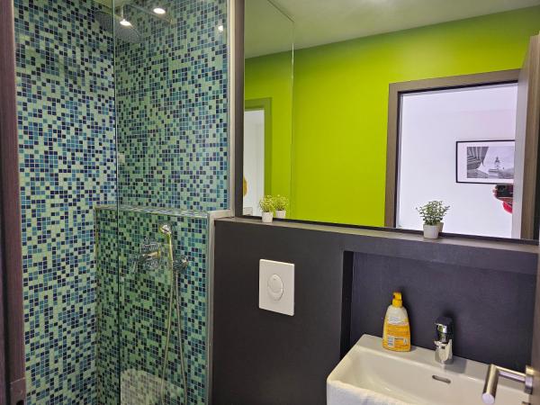 Tia Apartments and Rooms : photo 5 de la chambre chambre double Économique